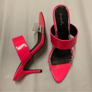Qupid Neon Fuchsia Patent Lucite Slide Sandals Heels Size 8, Pointed Toe